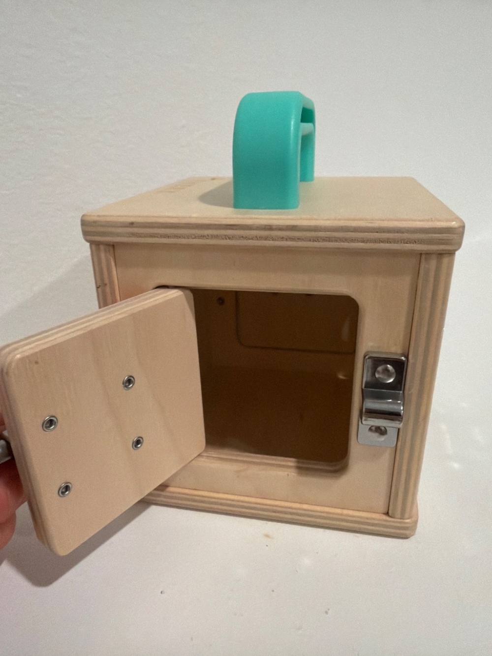 Lovevery The Lockbox - Picture 6 of 6
